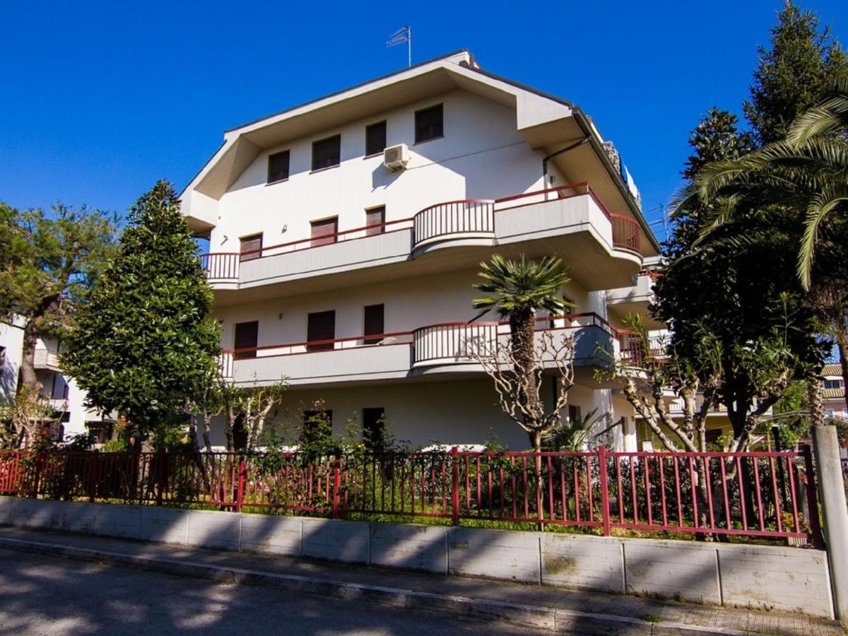 Apartment Magnolia By Interhome Порто-д'Асколі Екстер'єр фото